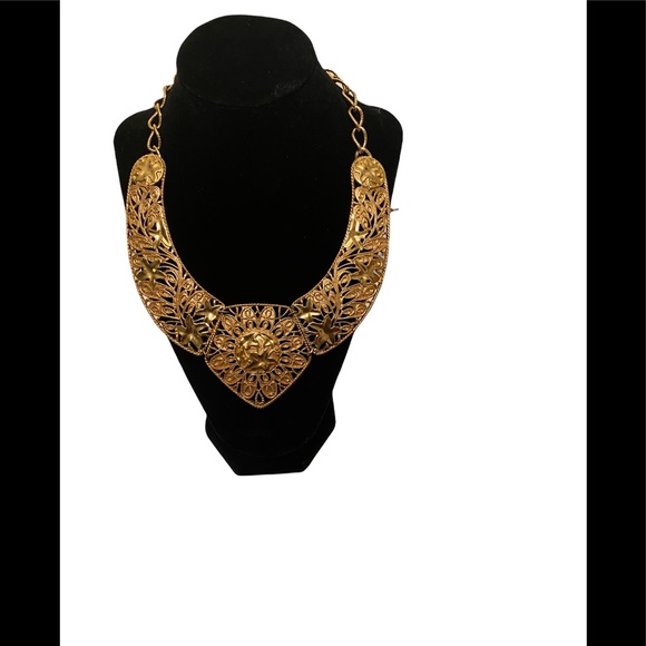 Vintage Gold Metal Collar Necklace - Picture 2 of 3